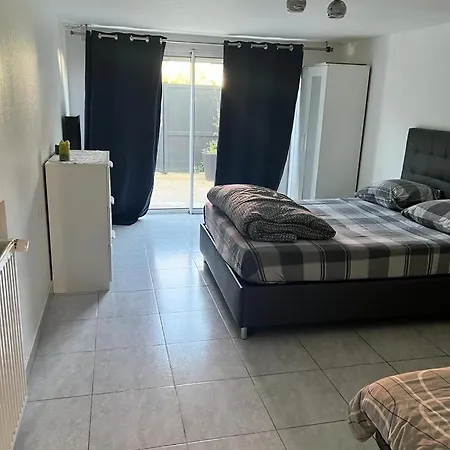 T3 Avec Acces Jardin A 20 Minutes De La Gare Apartment *